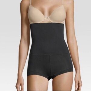 Maidenform High-Waist Black Shaping Boyshorts